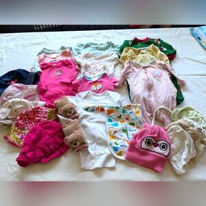 Baby girl 3 months clothes lot